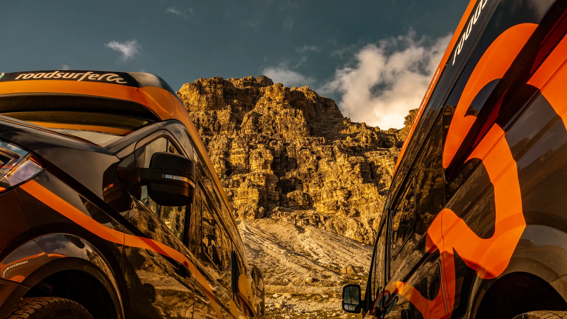 《金色的白雲山：與狂野的山道相遇》
